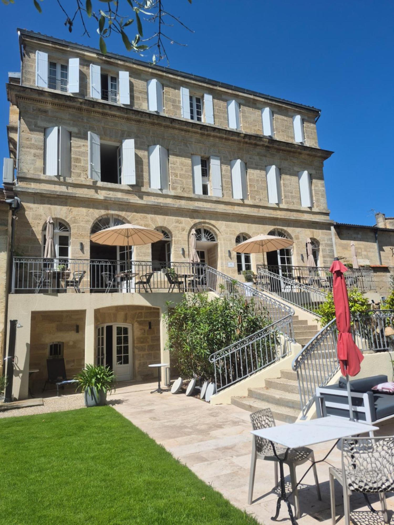 Pavillon Des Millesimes, Piscine & Spa Lussac (Gironde) Exterior foto